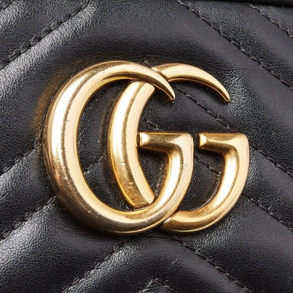 Gucci Black Quilted Leather Marmont Small Camera Bag - Picture 9 of 11